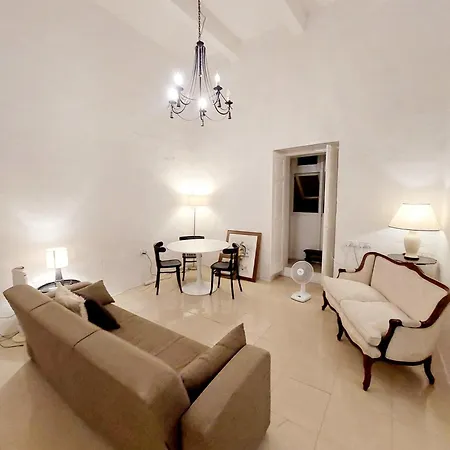 Дом отдыха Townhouse , Cospicua