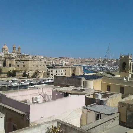 Townhouse , Ferienhaus Cospicua