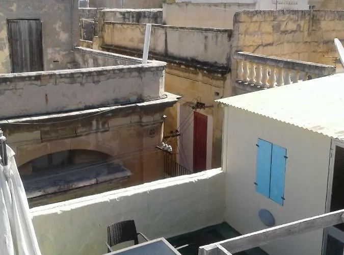 Townhouse , Cospicua